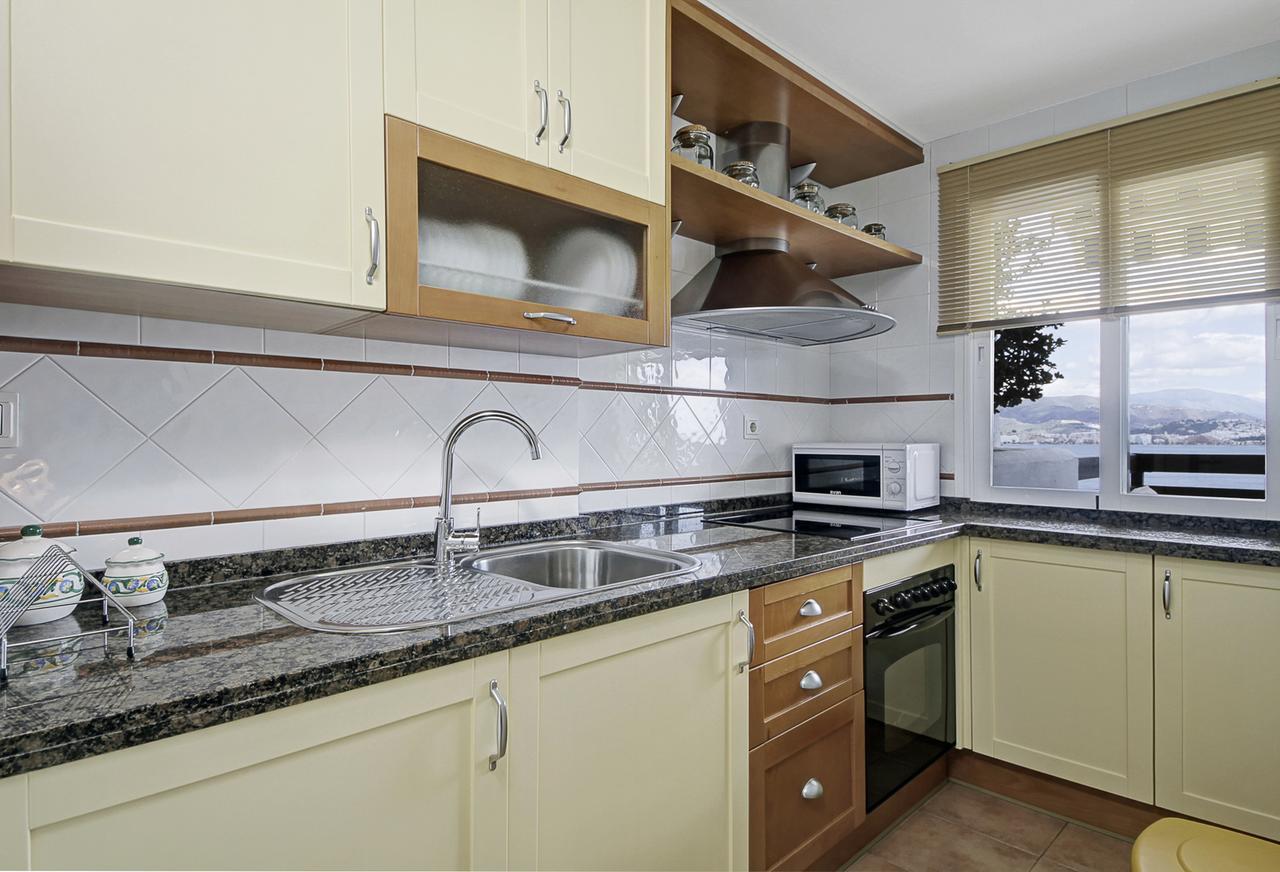 Marina Playa Apartment La Herradura  Bagian luar foto